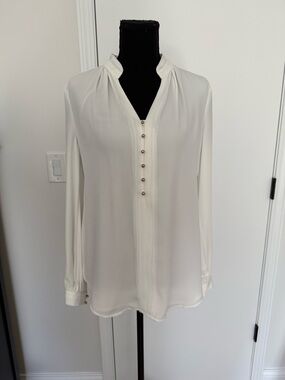 White House Black Market Cream Gold-Button Pleated Long-Sleeve Blouse